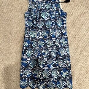 Lilly Pulitzer Shift Dress Blue and White Shell